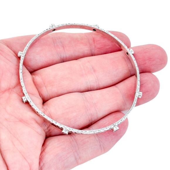 Vintage Sterling Silver 925 Hammered Cubic Zirconia Station Bangle Bracelet 8" - Picture 1 of 7